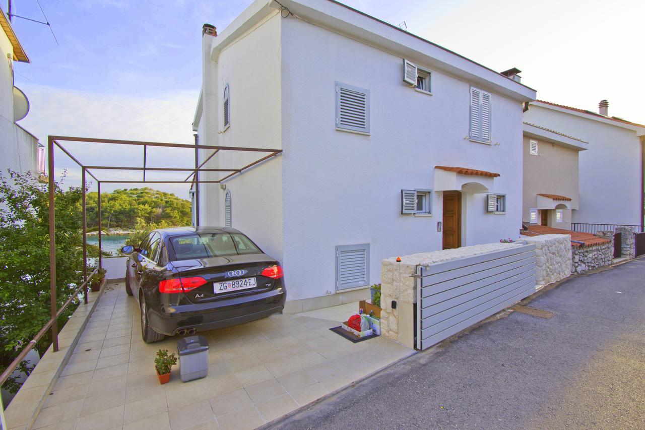 Casa Mano Tribunj With Beach Exterior foto